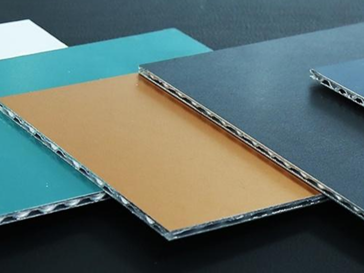 Aluminyo core composite panel